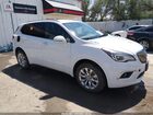 2018 Buick Envision Essence White vin: LRBFX2SAXJD009806