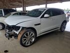 2019 Jaguar F-pace R - Sport White vin: SADCL2GX3KA359394