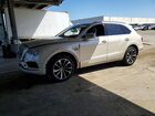 2018 Bentley Bentayga Кремовый vin: SJAAC4ZV4JC018083