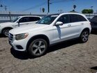 2017 Mercedes-benz Glc 300 White vin: WDC0G4JB0HF153323