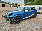 2022 Mini Cooper S Two Tone vin: WMW53DH06N2R21818