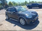 2018 Mini Countryman Cooper Black vin: WMZYV5C30J3E82382
