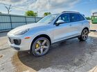 2017 Porsche Cayenne Silver vin: WP1AA2A2XHKA86591