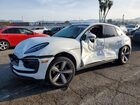 2024 Porsche Macan Base Белый vin: WP1AA2A56RLB19396
