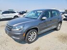 2018 Volkswagen Tiguan Limited Gray vin: WVGBV7AX7JK000576