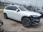 2020 Volvo Xc90 T5 Momentum 7 Passenger White vin: YV4102CK0L1559752