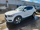 2019 Volvo Xc40 T5 Momentum White vin: YV4162XZ3K2014319