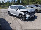 2025 Volvo Xc40 B5 Plus Bright Theme Gray vin: YV4L12UEXS2509884