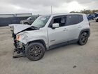 2018 Jeep Renegade Latitude Silver vin: ZACCJABB0JPH07657