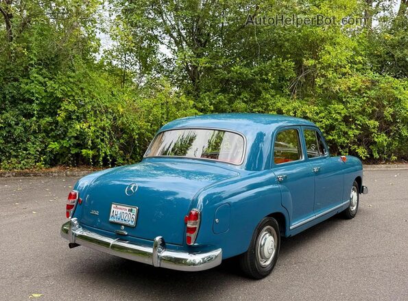 1960 MERCEDES-BENZ 180