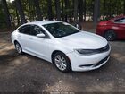 2016 Chrysler 200 Limited White vin: 1C3CCCAB5GN131481