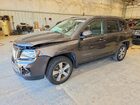 2017 Jeep Compass Latitude Gray vin: 1C4NJCEB3HD185258