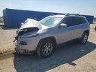 2018 Jeep Cherokee Latitude Silver vin: 1C4PJLCB8JD605372