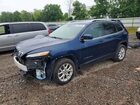 2018 Jeep Cherokee Latitude Blue vin: 1C4PJLCX4JD584094