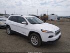 2018 Jeep Cherokee Latitude 4x4 White vin: 1C4PJMCB0JD528650