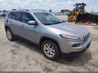 2018 Jeep Cherokee Latitude 4x4 Серебряный vin: 1C4PJMCB6JD528555