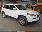 2018 Jeep Cherokee Latitude 4x4 White vin: 1C4PJMCB8JD528508