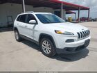 2018 Jeep Cherokee Latitude 4x4 White vin: 1C4PJMCB9JD528467