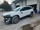 2020 Jeep Cherokee Latitude Plus Белый vin: 1C4PJMLB6LD590542