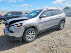 2018 Jeep Cherokee Latitude Plus Silver vin: 1C4PJMLX4JD539405
