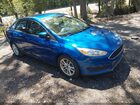 2018 Ford Focus Se Blue vin: 1FADP3F21JL301941