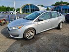 2018 Ford Focus Se Silver vin: 1FADP3F28JL290890