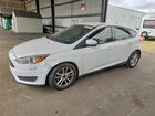 2017 Ford Focus Se White vin: 1FADP3K20HL246544