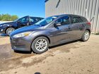 2018 Ford Focus Se Gray vin: 1FADP3K22JL300853