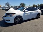2017 Honda Accord Sport White vin: 1HGCR2F52HA071452