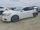 2016 Nissan Altima 2.5 Sv Белый vin: 1N4AL3AP1GC292670