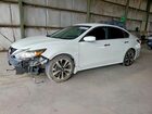 2018 Nissan Altima 2.5 Sr Белый vin: 1N4AL3AP9JC134729