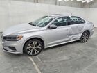 1VWSA7A33MC008280