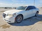 2016 Chrysler 300 Limited White vin: 2C3CCAAG3GH206655