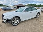 2018 Chrysler 300 Limited White vin: 2C3CCAEG7JH142685