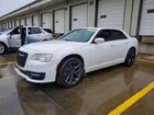 2017 Chrysler 300 Limited White vin: 2C3CCARG0HH534735
