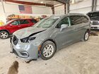 2021 Chrysler Pacifica Touring L Gray vin: 2C4RC1BG0MR601144