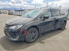 2018 Chrysler Pacifica Touring L Black vin: 2C4RC1BG1JR356155
