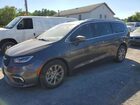 2021 Chrysler Pacifica Touring L Gray vin: 2C4RC1BG5MR593140