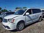 2016 Chrysler Town & Country Touring White vin: 2C4RC1BG6GR292901