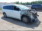 2018 Chrysler Pacifica Touring L White vin: 2C4RC1BG7JR233797