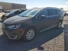 2019 Chrysler Pacifica Touring L Черный vin: 2C4RC1BG7KR655330
