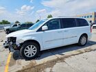 2016 Chrysler Town & Country Touring White vin: 2C4RC1BG8GR138710