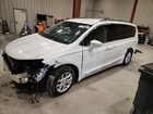 2020 Chrysler Pacifica Touring L White vin: 2C4RC1BG8LR134294