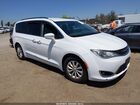 2019 Chrysler Pacifica Touring L White vin: 2C4RC1BG9KR548263
