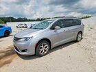 2018 Chrysler Pacifica Touring Plus Silver vin: 2C4RC1FG0JR157480