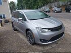 2019 Chrysler Pacifica Touring Plus Серебряный vin: 2C4RC1FG5KR598071