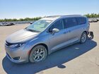 2020 Chrysler Pacifica Limited Серебряный vin: 2C4RC1GG0LR283727