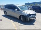 2018 Chrysler Pacifica Limited Silver vin: 2C4RC1GG6JR320292