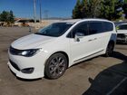 2018 Chrysler Pacifica Limited White vin: 2C4RC1GG7JR334203