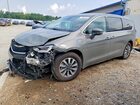 2022 Chrysler Pacifica Hybrid Touring L Green vin: 2C4RC1L7XNR118924
